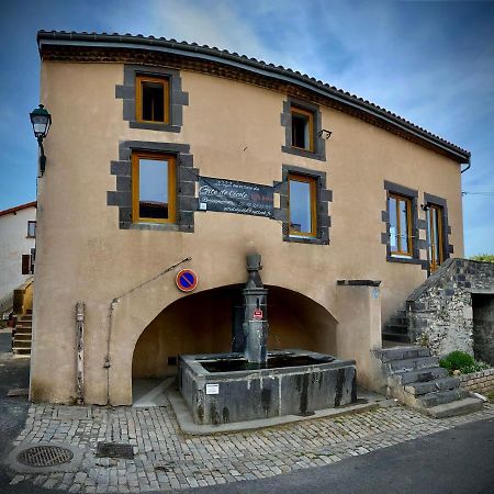 Gite De L'Ecole Romagnat Exterior foto